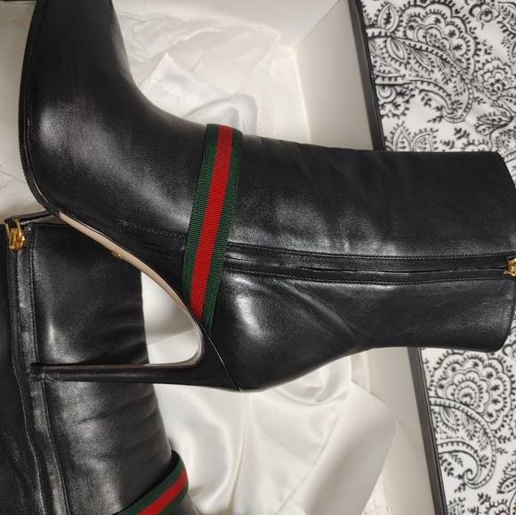 Size 40 Gucci Boots - Picture 3 of 13